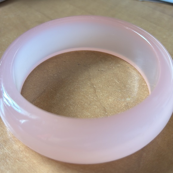 #129 Chameleon Bangle Colour Changing Bangle With UV Light exposure - Picture 10 of 16